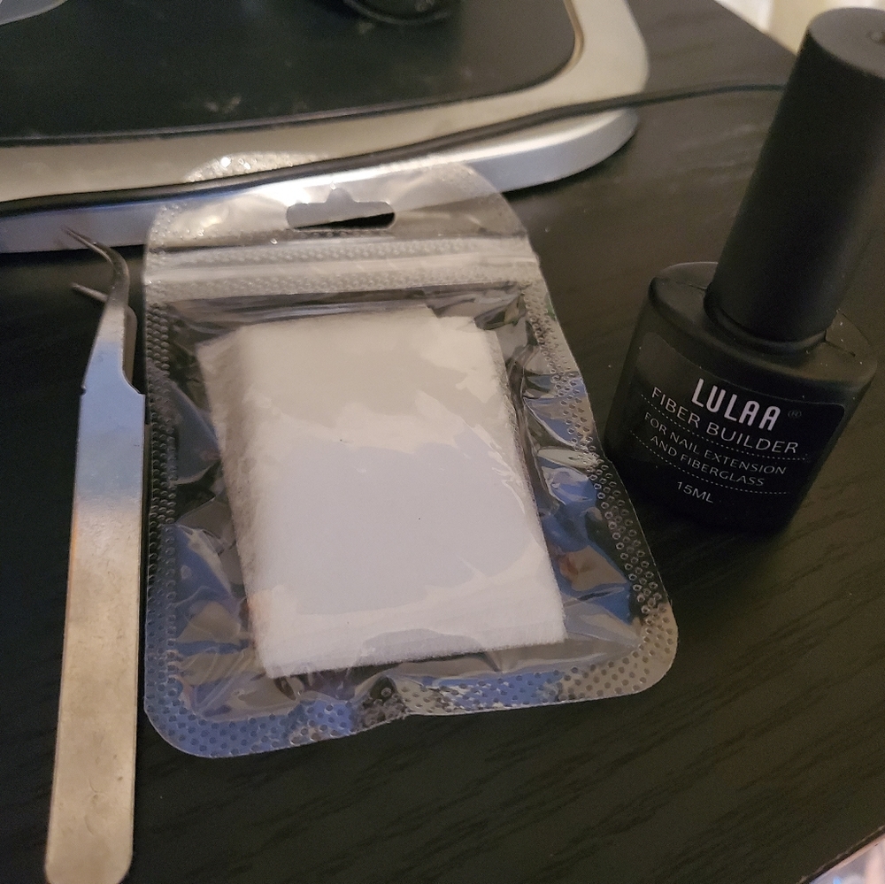 Fiber nail kit